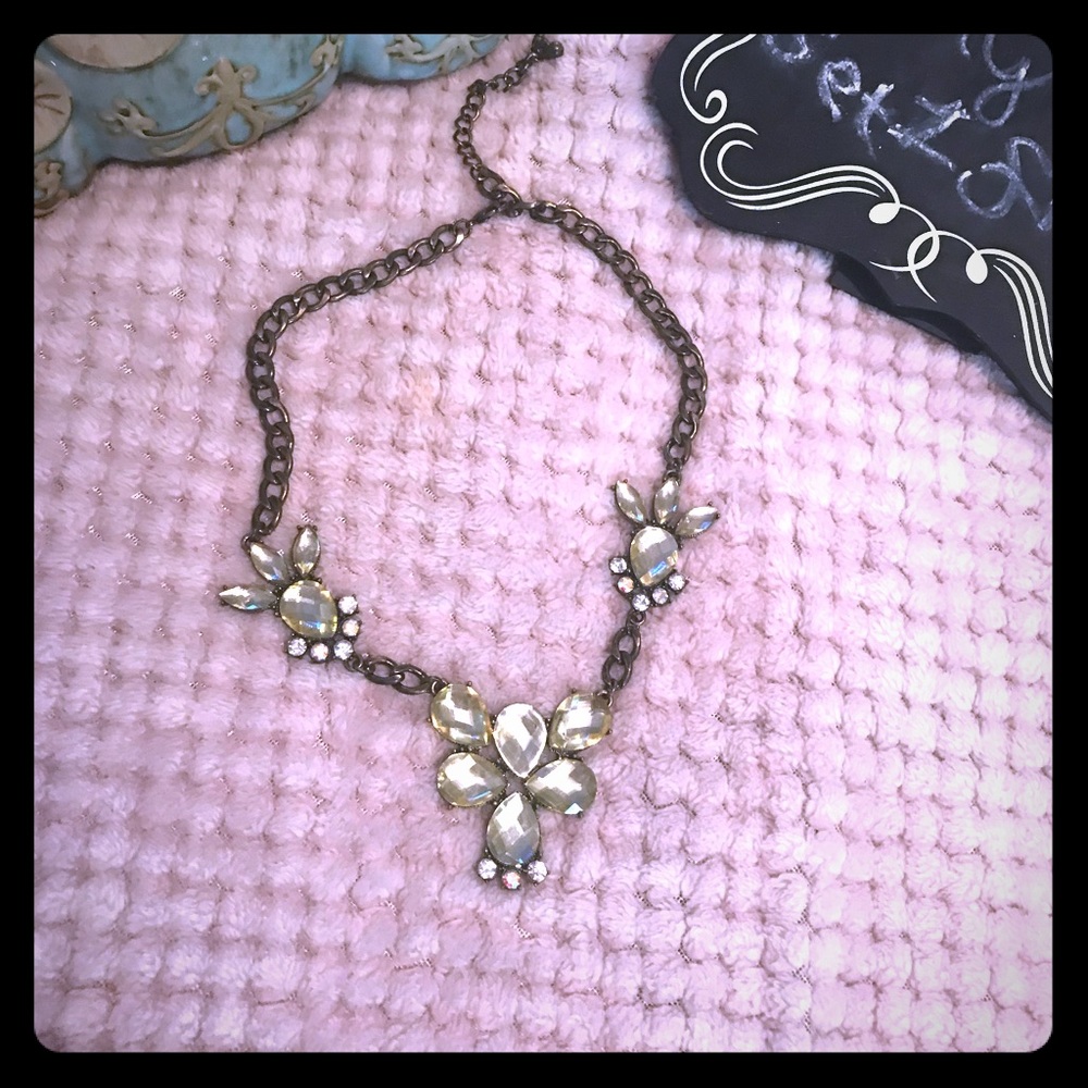 Beautiful women’s necklace